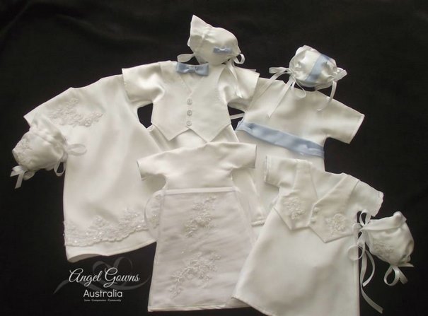 Νύφη έφτιαξε με το νυφικό της 17 "Φορέματα αγγέλων" για μωρά που έφυγαν από τη ζωή πολύ σύντομα